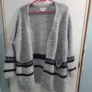 Large Urban Heritage Grey & Black Cardigan